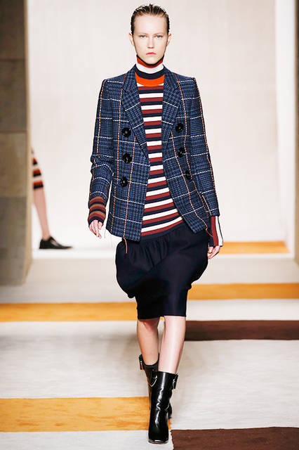 AW16_VictoriaBeckham_10