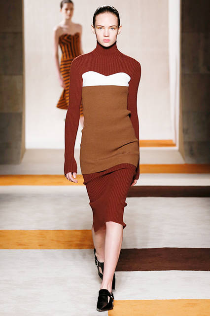 AW16_VictoriaBeckham_15