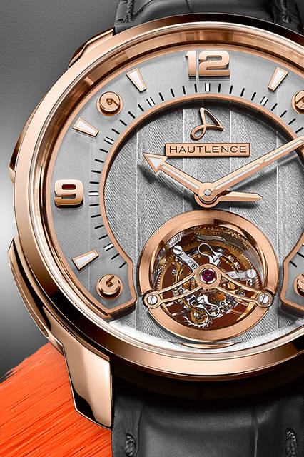 <strong>トゥールビヨン03</strong><br />ケース｜グレード5チタン＋18Kピンクゴールド<br />直径｜44mm<br />厚さ｜12.4mm<br />ムーブメント｜自動巻き（Cal.HMC 802）<br />機能｜トゥールビヨン、第2時間帯表示<br />ストラップ｜アリゲーター<br />防水｜3気圧<br />発売時期｜2016年末予定<br />予価｜1400万円（税別）<br />