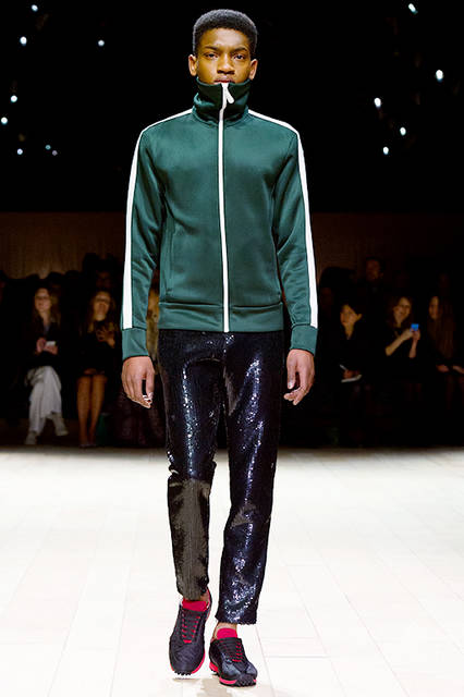 Burberry-Womenswear-February-2016-Collection---Look-7