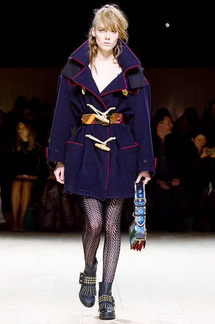 Burberry-Womenswear-February-2016-Collection---Look-30