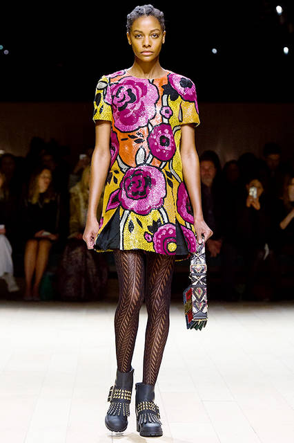 Burberry-Womenswear-February-2016-Collection---Look-50