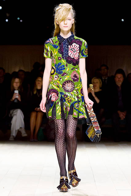 Burberry-Womenswear-February-2016-Collection---Look-52