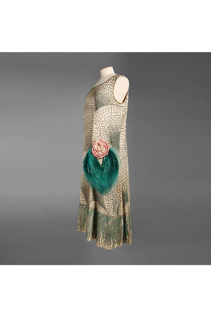 ジェローム イヴニング・ドレス《楽園》 1925 年頃 ガリエラ宮パリ市立モード美術館蔵 ©Katerina Jebb @ mfilomeno.com