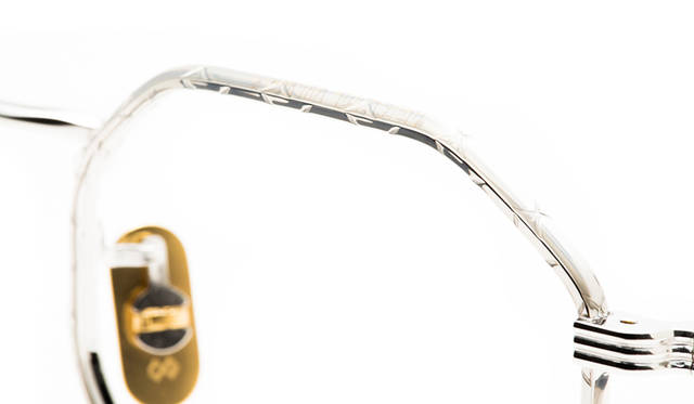 「Farmer」3万4,000円（税抜）