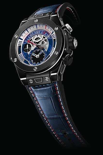 <strong>ビッグ・バン ウニコ レトログラード ユーロ セラミック</strong><br />ケース｜ブラックセラミック<br />直径｜45mm<br />ムーブメント｜自動巻き（Cal.HUB1261）<br />機能｜往復運針する秒針と分針を使用バイレトログラード・クロノグラフ、前半・後半・終了表示（12時位置の窓）<br />ストラップ｜ブルーアリゲーター＋ブラックラバー（レッド＆ホワイトステッチ）<br />防水｜10気圧<br />限定数｜各100本<br />発売時期｜8月予定<br />予価｜278万円（税別）