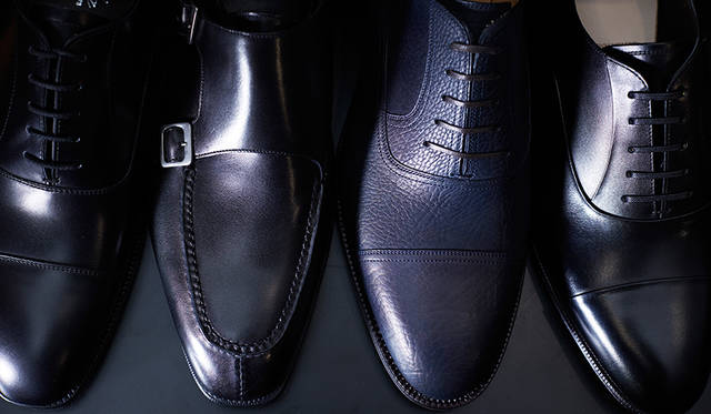 クラシックなスタイリングに合う、時代を超えて長く大切に履きたいマスターピースが揃う。