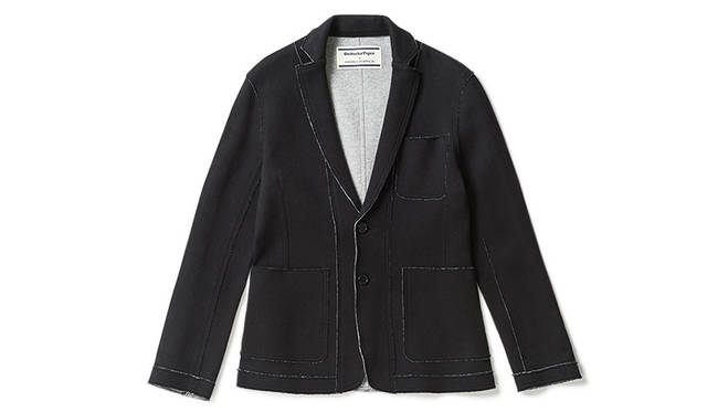 <strong>Onitsuka Tiger×ANDREA POMPILIO</strong><br/>表面は裏毛、裏面は天竺のボンディング生地を使用したスウェットジャケット。カットソー生地のジャケットなので布帛ジャケットよりもイージーケアで着用できる。<br/>2万1600円（サイズ 44,46,48,50）