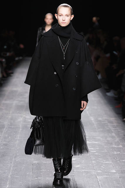 004-Valentino-PAP-FW1617
