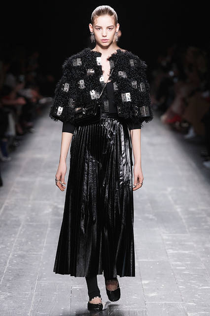 011-Valentino-PAP-FW1617