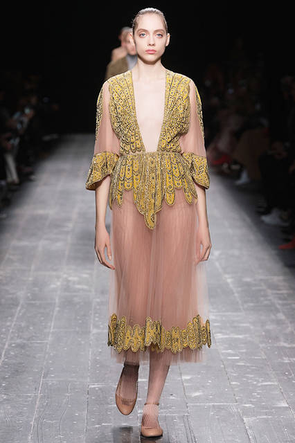 030-Valentino-PAP-FW1617