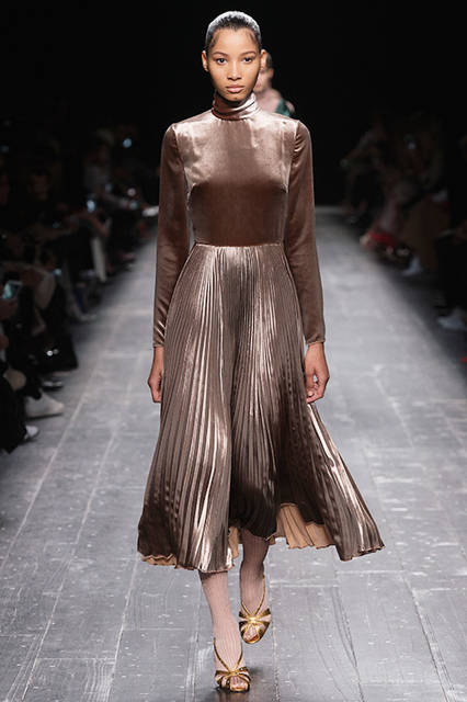 044-Valentino-PAP-FW1617