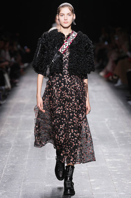 062-Valentino-PAP-FW1617