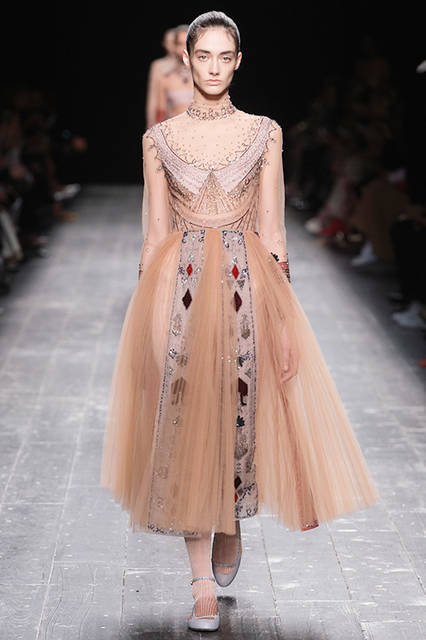 073-Valentino-PAP-FW1617