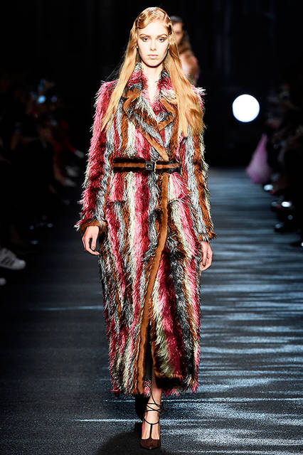 04_BLUMARINE_AI_16_17