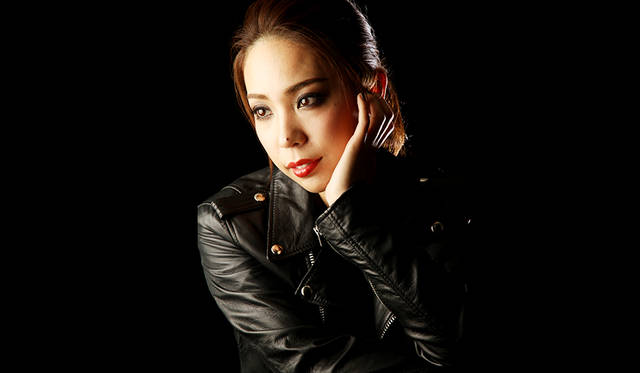 YSL Beauté メイクアップアーティスト 徳澤由希