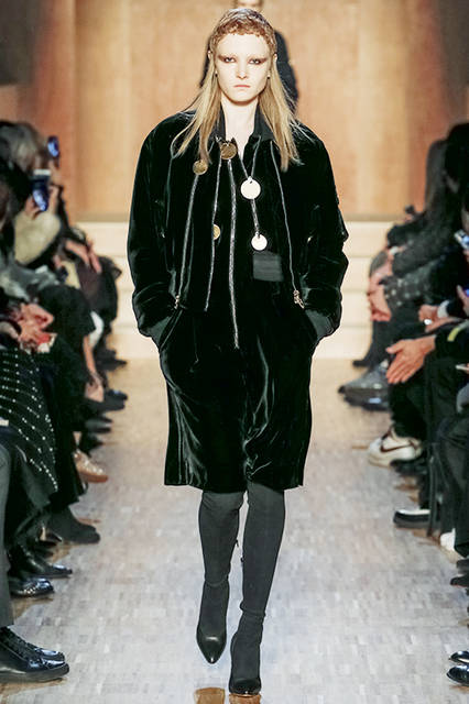 RTW-WFW16-LOOK16_CROPPED_HD