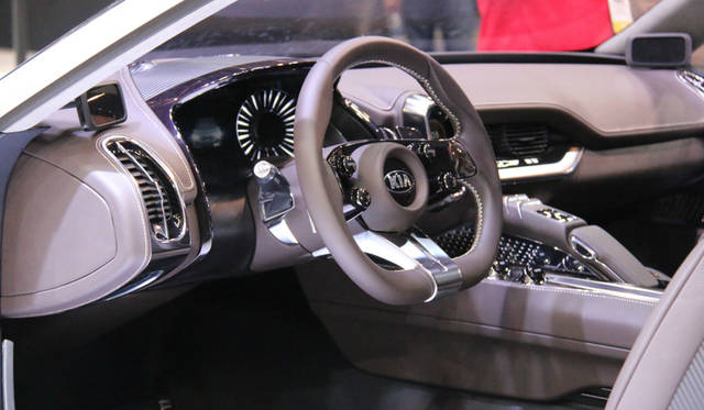 キア・ノーヴォ。同社は2030年までに完全自律走行車を実現するのを目標に、小型SUV「ソウル」を用い、ネヴァダ州でテストを重ねている。