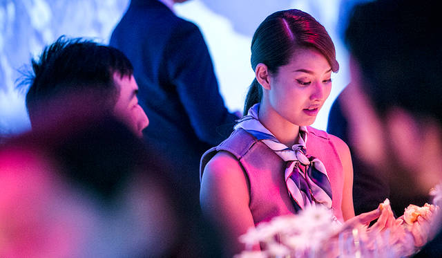 タレン・モデル スミレさん