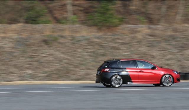 Peugeot 308 GTi 270 by PEUGEOT SPORT|プジョー 308 GTi 270 バイ プジョー スポール 005