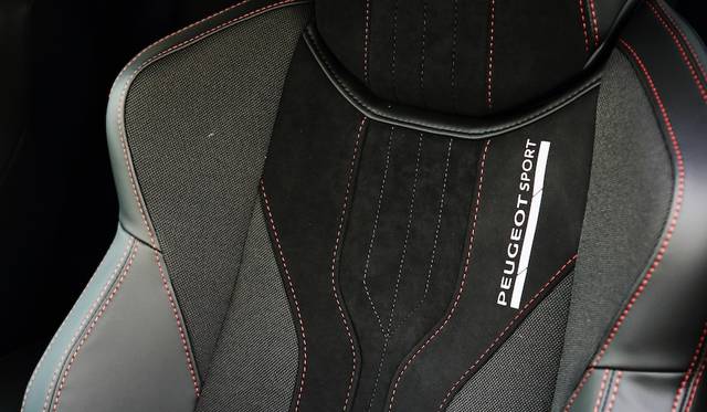 Peugeot 308 GTi 270 by PEUGEOT SPORT|プジョー 308 GTi 270 バイ プジョー スポール 039