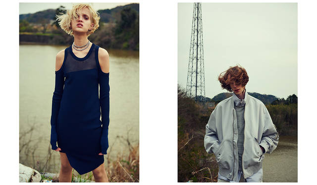 ＜写真左＞大きく開いた肩のデザインがセクシーなドレス。タイトなシルエットなので、上に着るアイテムを選ばないスマートなデザインが特徴。ニットドレス6万3720円（ディーゼル ブラック ゴールド）<br>＜写真右＞グレーのグラデーションが美しいモードなレイヤード。たっぷりとしたオーバーサイズのブルゾンが全体を包み込むようにカジュアル感をプラス。ブルゾン7万1280円、ニット2万9160円、シャツ3万5640円、デニムパンツ5万1840円（すべてディーゼル ブラック ゴールド）