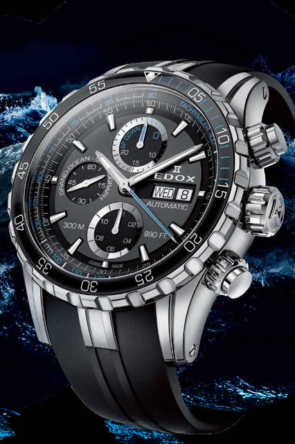 <strong>グランドオーシャン クロノグラフ オートマチック<br />エクストリーム セーリング シリーズ™ エディション</strong><br />ケース│ステンレススチール、セラミックベゼル<br />直径│45mm<br />厚さ│15.2mm<br />ムーブメント│自動巻き（Cal.Edox011）<br />機能│日付表示、曜日表示、クロノグラフ（30分積算計、12時間積算計）<br />ストラップ│ラバー<br />防水性能│30気圧<br />発売時期│2016年秋発売予定<br />予価│39万円（税抜）<br />