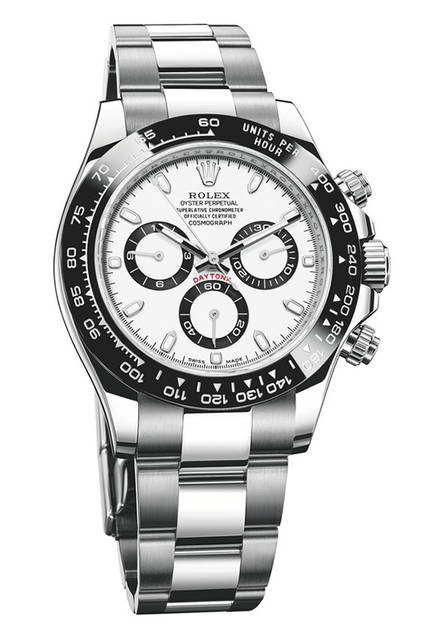 <storng>コスモグラフ デイトナ<br />Ref.116500LN</strong><br />ケース│904Lステンレススチール、セラクロムベゼル<br />直径│40mm<br />ムーブメント│自動巻き（Cal.4130）<br />機能│クロノグラフ（30分積算計、12時間積算計）<br />ブレスレット│904Lステンレススチール<br />防水性能│100m<br />発売時期│2016年夏発売予定<br />予価│118万円（税抜）<br />