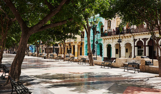 10_Cruise-2016-17-collection---Decor-pictures-by-Olivier-Saillant