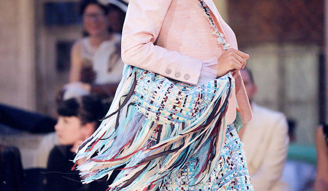 11_Cruise-2016-17-collection---Accessories-pictures-by-Anne-Combaz