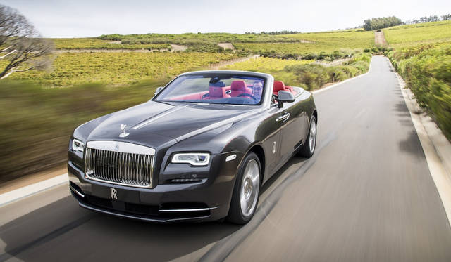 ハンドル位置は右と左ともに選べる