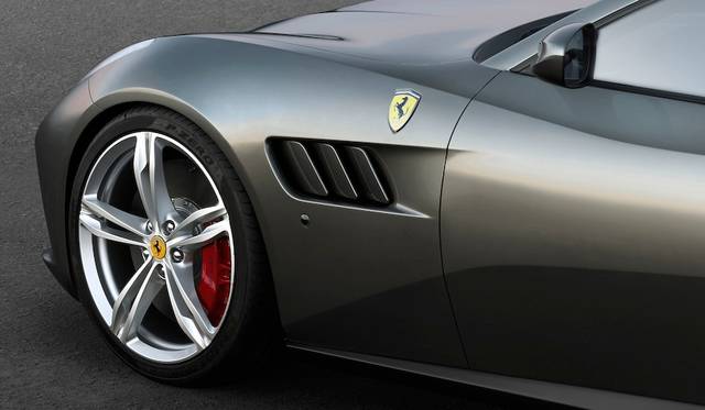 Ferrari GTC4 Lusso |フェラーリ GTC4 ルッソ