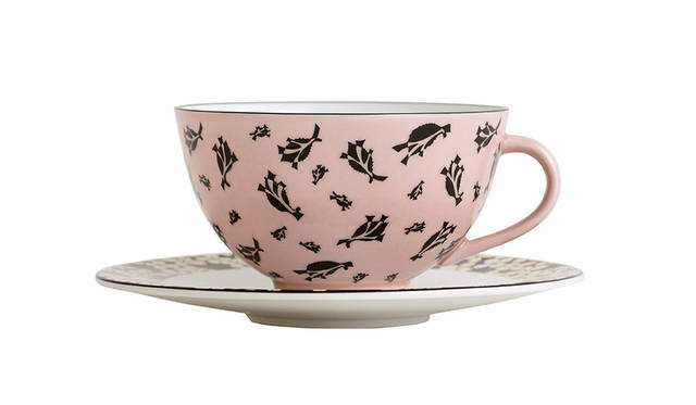 ティーカップ＆ソーサー｜1万5500円（税別）