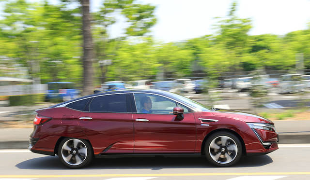 全長は4915mmと大型サイズ