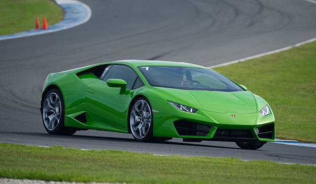 LP580-2は2015年11月に発表された