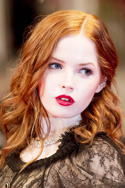 02_Ellie-BAMBER_69th-Cannes-International-Film-Festival_May-20th