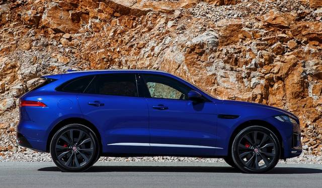 Jaguar F-Pace First Edition|ジャガー Fペース ファーストエディション 010