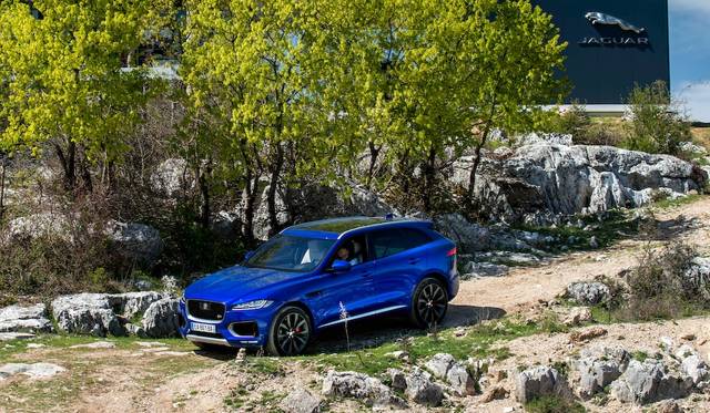 Jaguar F-Pace First Edition|ジャガー Fペース ファーストエディション 017