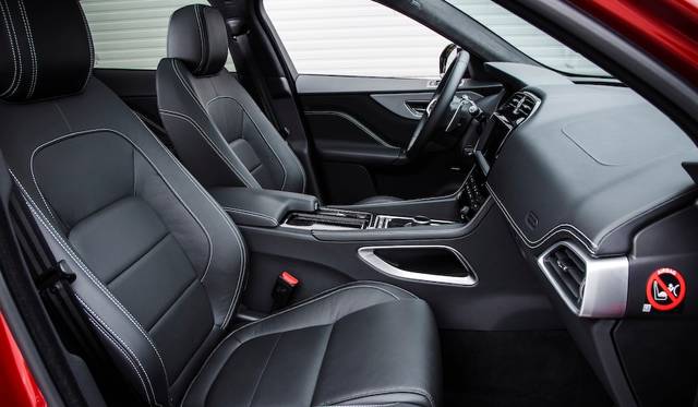 Jaguar F-Pace 2.0d R-Sport|ジャガー Fペース 2.0d Rスポーツ 022