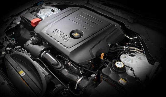 4気筒ディーゼルエンジンは「インジェニウム」と呼ばれる