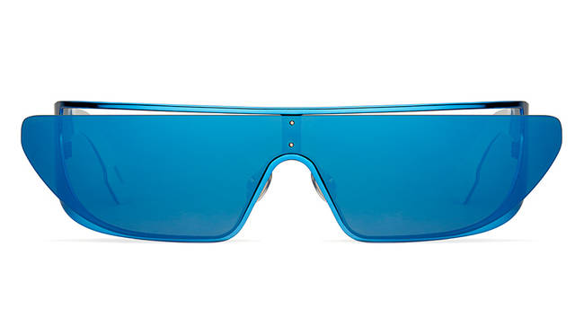 <strong>リアーナ</strong><br /> クラシックメタル バージョン<br />価格｜9万8000円（税抜）<br />