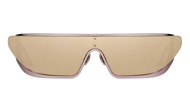 <strong>リアーナ</strong><br /> クラシックメタル バージョン<br />価格｜9万8000円（税抜）<br />