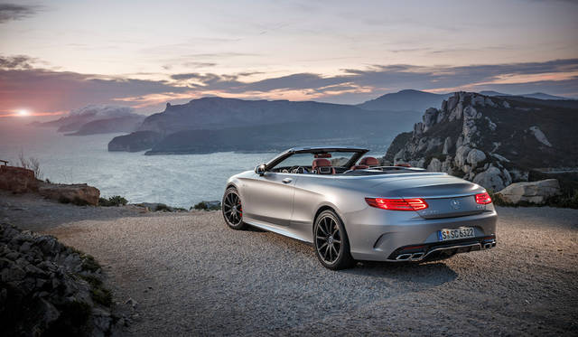 Mercedes AMG S 63 4MATIC Cabriolet|メルセデスAMG S 63 4マティック カブリオレ ソフトトップを上げるとクーペ的なスタイリッシュさ