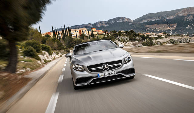Mercedes AMG S 63 4MATIC Cabriolet|メルセデスAMG S 63 4マティック カブリオレ S63 4MATICカブリオレの最高出力は430kW@5500rpm、最大トルクは900Nm@2250-3750rpm