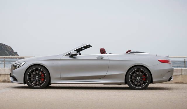 Mercedes AMG S 63 4MATIC Cabriolet|メルセデスAMG S 63 4マティック カブリオレ 5メートルを超える全長を活かした流麗なスタイルが美しい