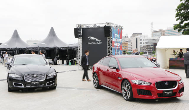 ジャガー・ランドローバー・ジャパンでは、F-PACEの発売を記念したスペシャルイベント「THE JAGUAR WEEK―パフォーマンスの頂点、ここに極まる―」を2016年6月19日（日）まで、横浜赤レンガ倉庫にて開催する