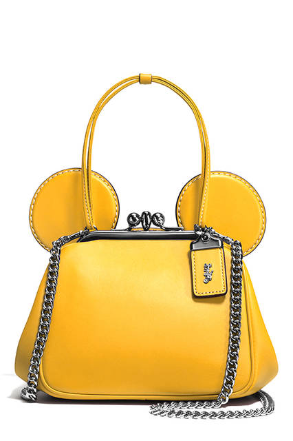 <strong>ミッキー キスロック バッグ グラブタン レザー</strong><br> 価格｜7万3440円<br> サイズ｜H14.5 x W13 x D9（cm）