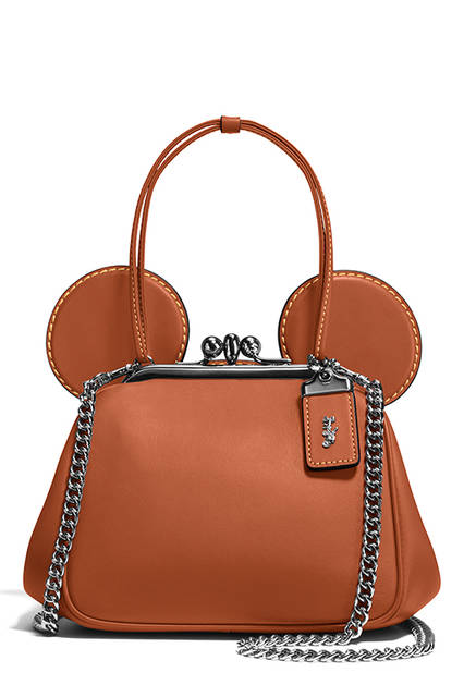 <strong>ミッキー キスロック バッグ グラブタン レザー</strong><br> 価格｜7万3440円<br> サイズ｜H14.5 x W13 x D9（cm）