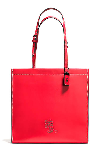 <strong>ミッキー スキニー トート グラブタン レザー</strong><br> 価格｜10万3680円<br> サイズ｜H31.5 x W33.5 x D12（cm）