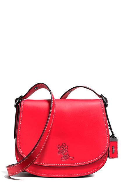 <strong>ミッキー サドル バッグ グラブタン レザー</strong><br>価格｜12万3120円<br>サイズ｜H25 x W28 x D8（cm）